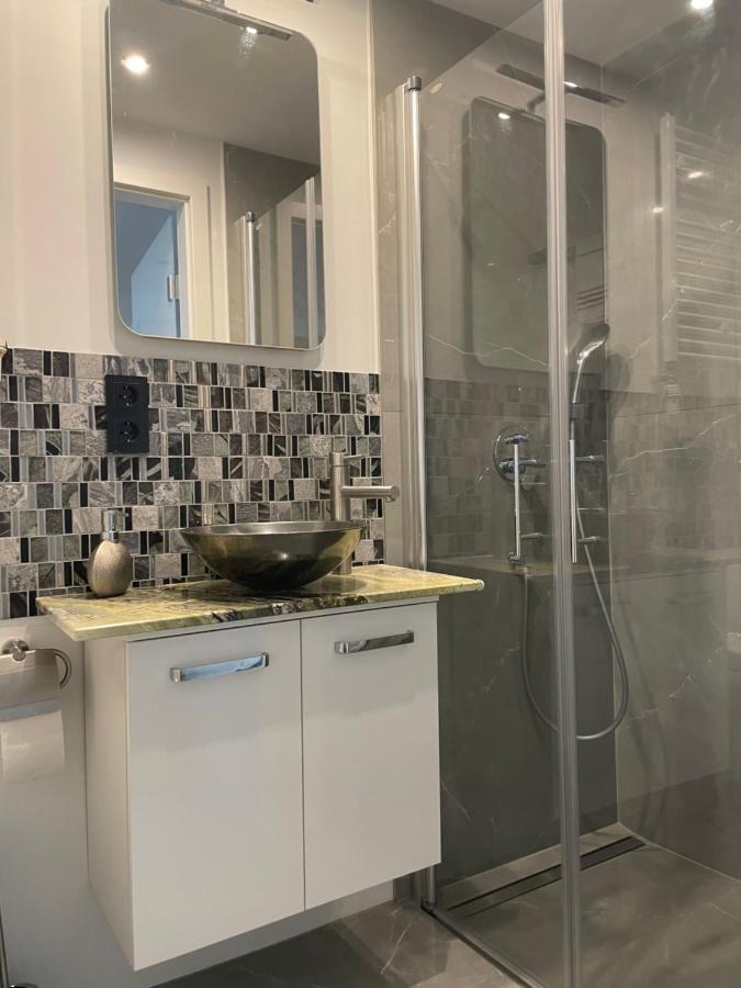 Luxury 60M2 Appartement In Wilhelmstadt Berlin Luaran gambar